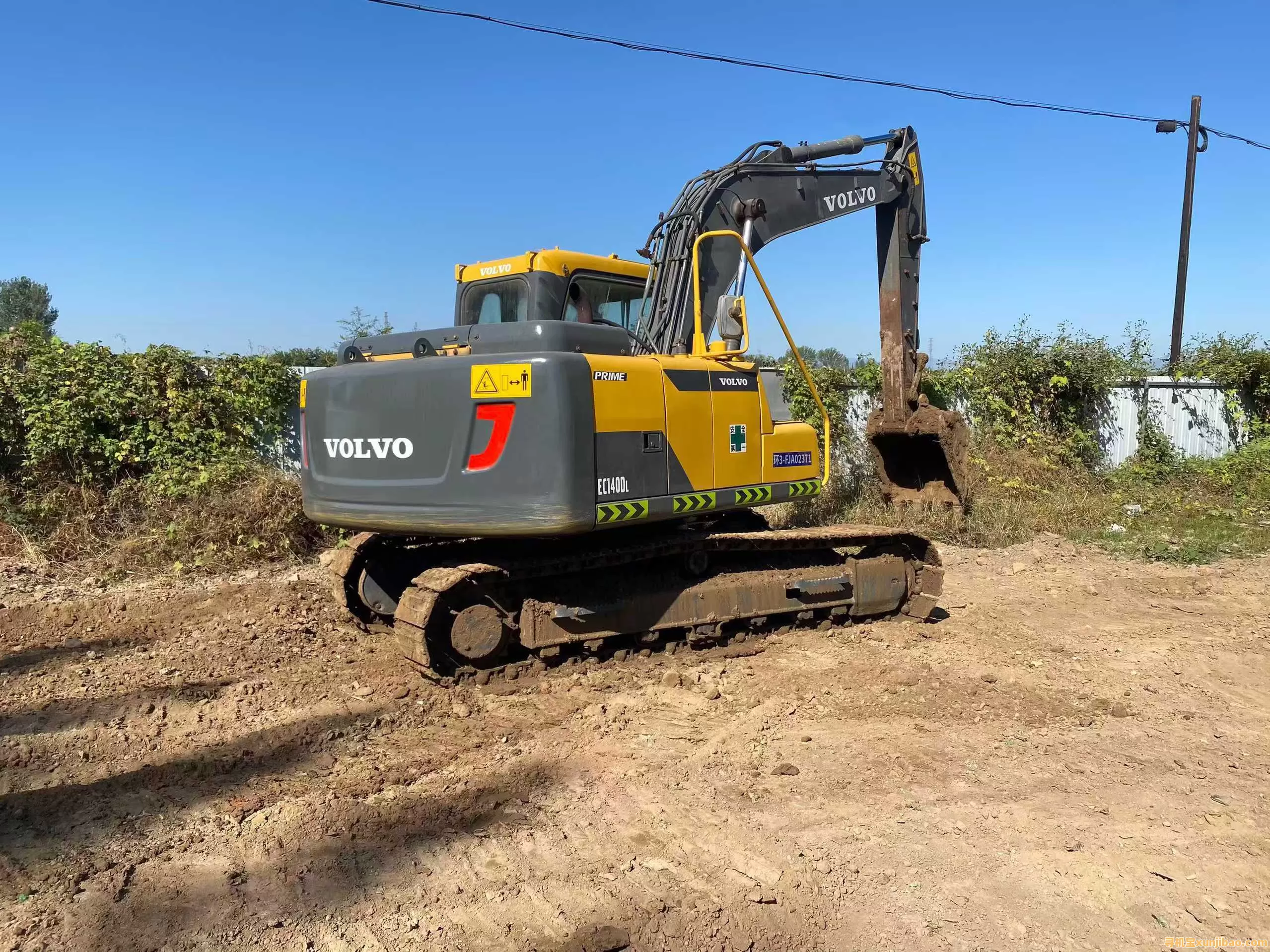 沃尔沃 EC140D挖掘机实拍